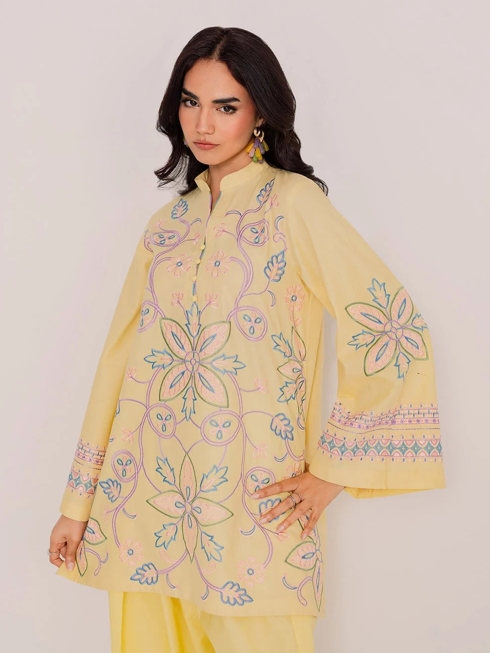 2Pc Embroidered Set